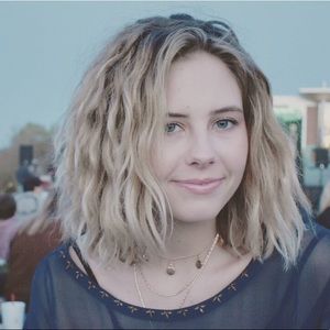 Meet your Posher, Lainey